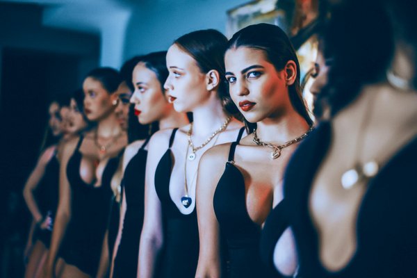 A single fake not only costs several hundreds